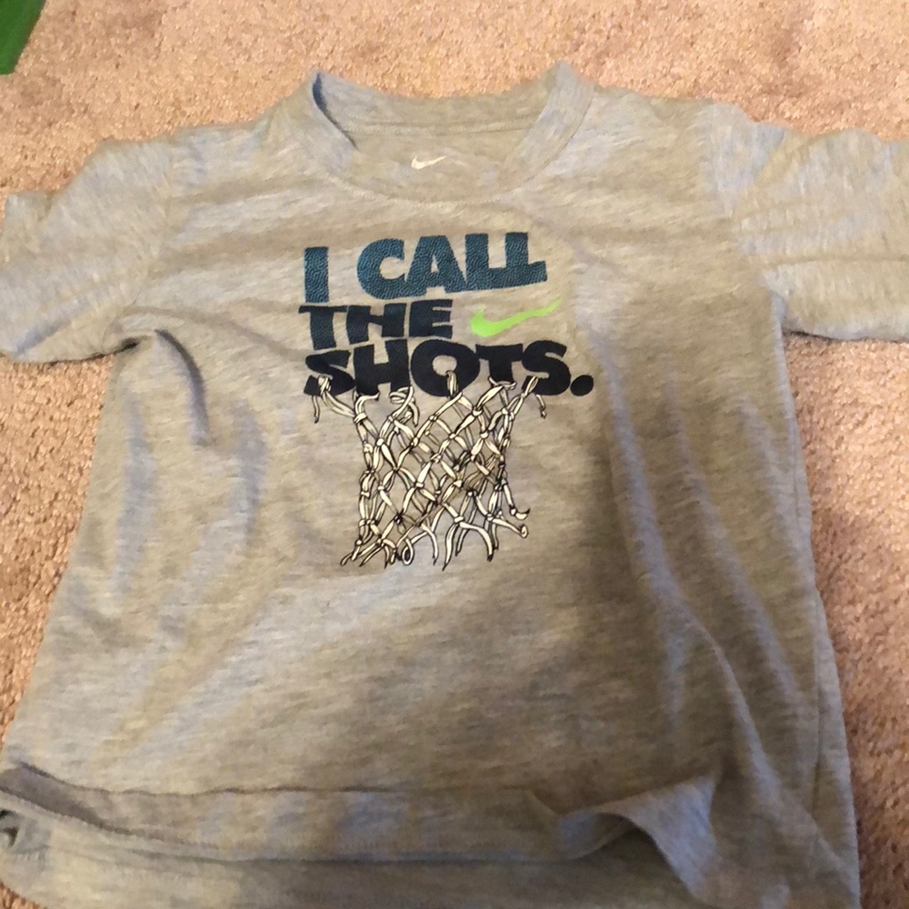 T shirt